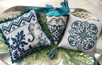 Samplings Of Lace - Winter - Cross Stitch Pattern