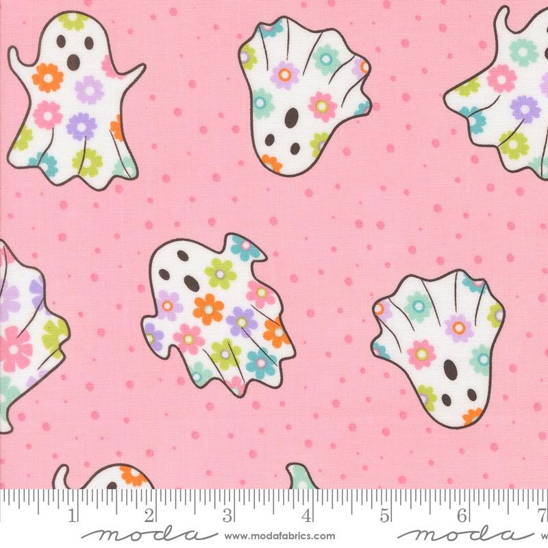 Fab Boo Lous Ghosts Candy Pink - Halloween Quilt Fabric