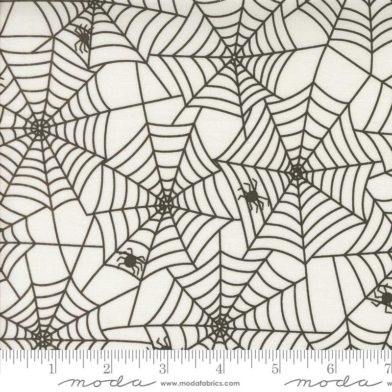 Fab Boo Lous Webs Ghostly - Halloween Quilt Fabric