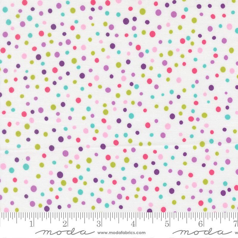 Pick Me Little Dot Sugar - Quilt Fabric