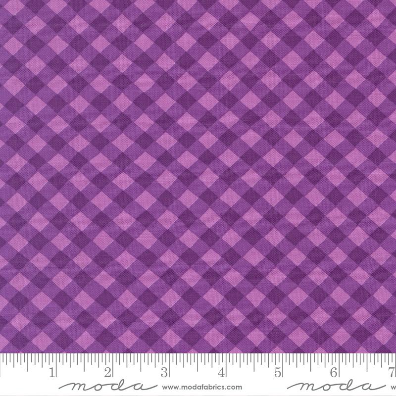 Pick Me Picnic Gingham Grape - Quilt Fabric
