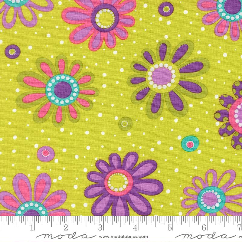 Pick Me Flower Power Lime - Quilt Fabric