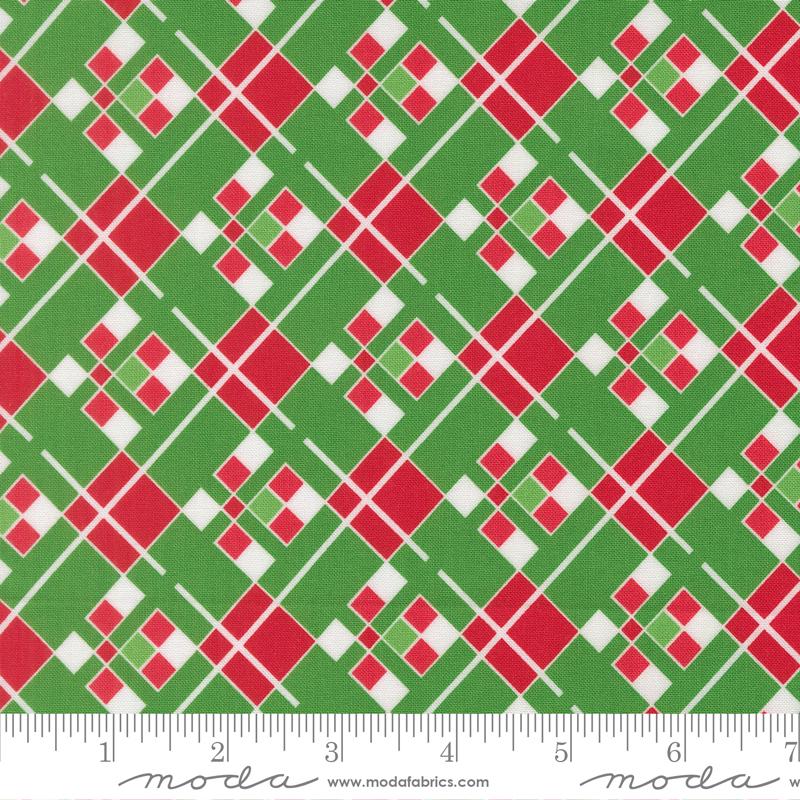 Snow Time Checkered Evergreen - Quilt Fabric