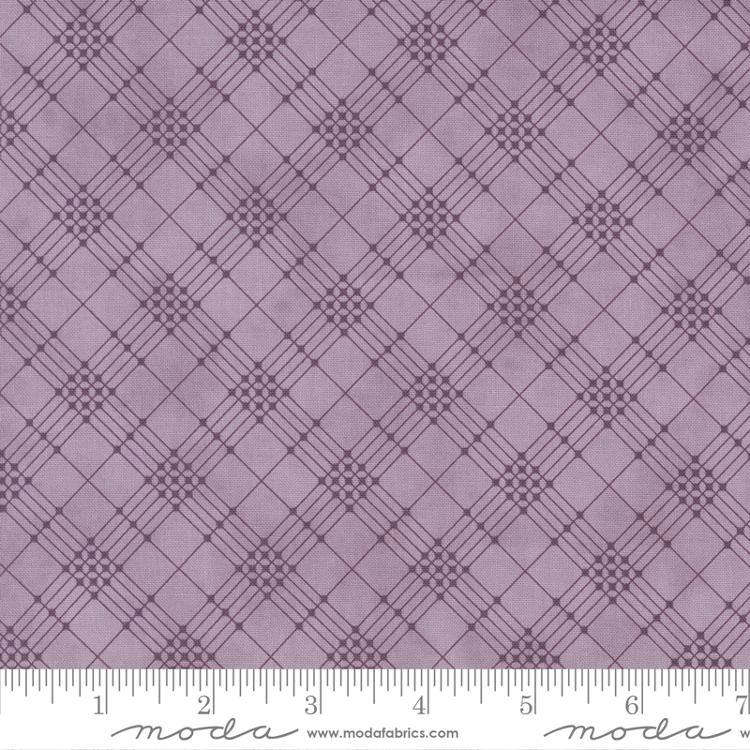 Iris Ivy Lavender - Garden Plots - Quilt Fabric