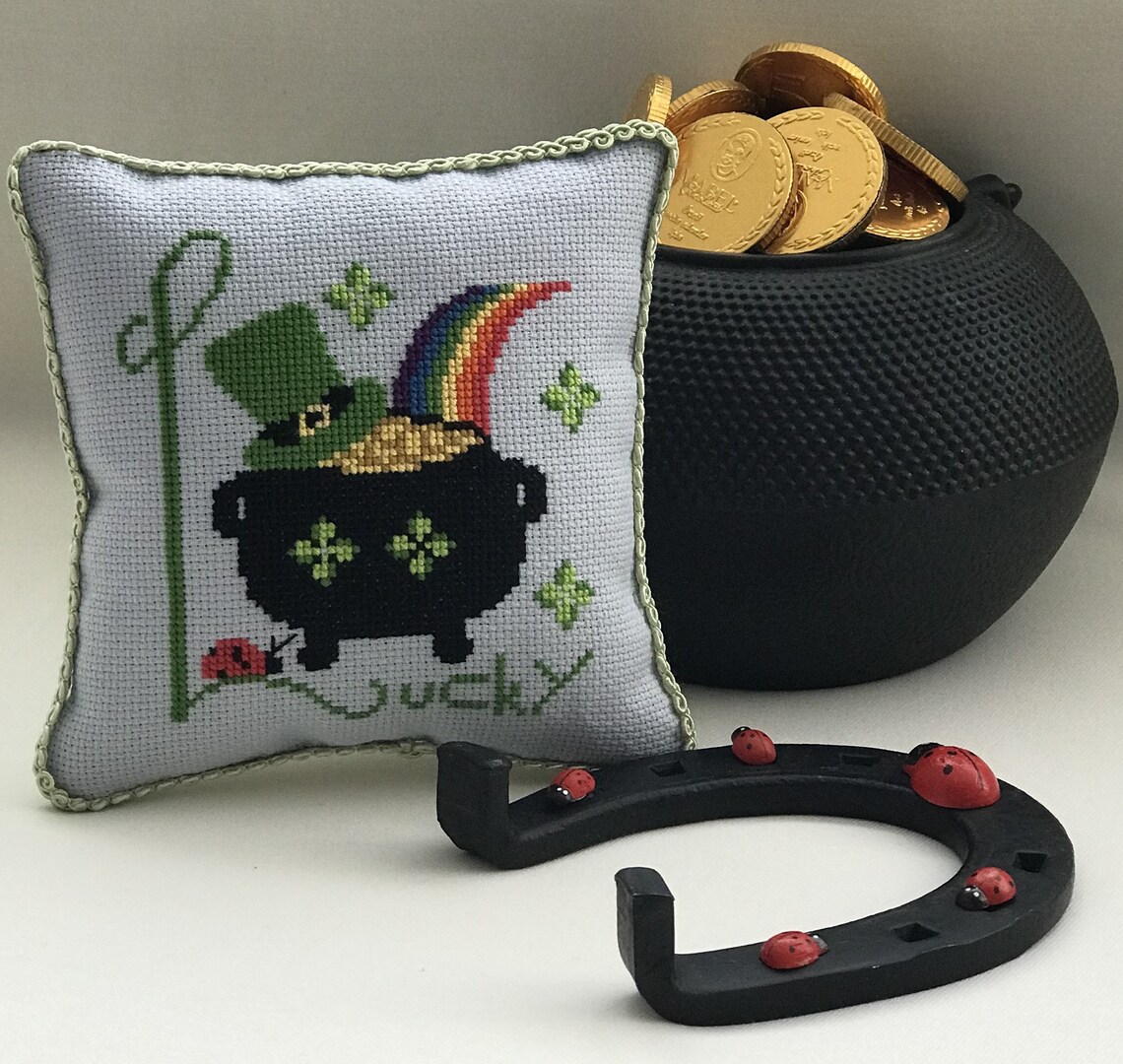 St. Patrick's Day Smalls 2023 - Cross Stitch Pattern