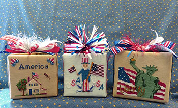 Little Bits - July Patriotic - Cross Stitch Pattern