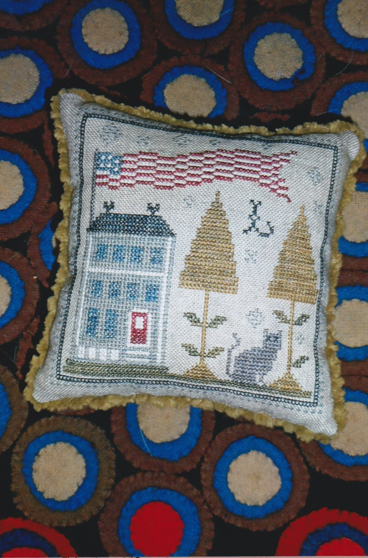 Flag Day Pincushion - Cross Stitch Pattern
