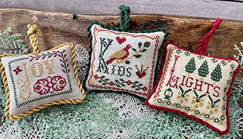 Vintage Christmas Alphabet 5 - Cross Stitch Pattern