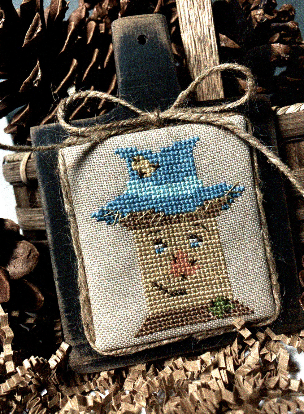 Scarecrow Spool - Cross Stitch Pattern