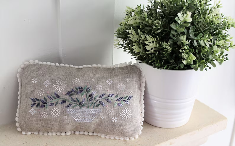 January Basket - Cross Stitch Pattern