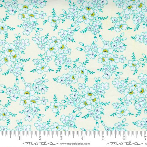 Morning Light Cloud - Mayflower - Quilt Fabric