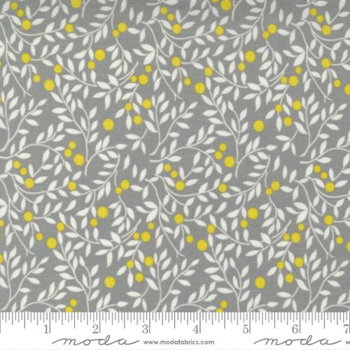 Morning Light Foggy - Tendrils Vine - Quilt Fabric