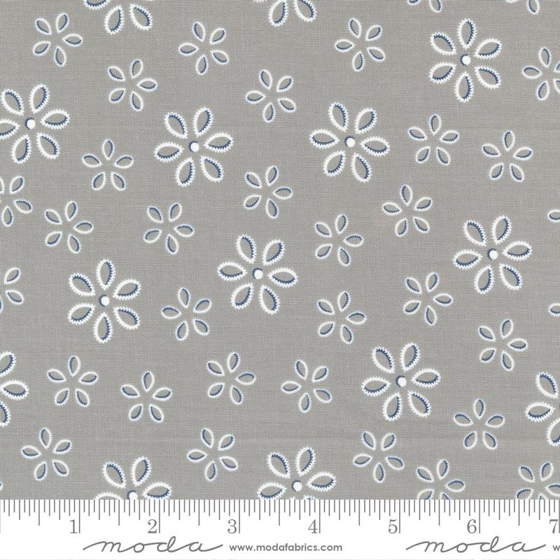 Ribbon Flower Florals - Foggy - Quilt Fabric