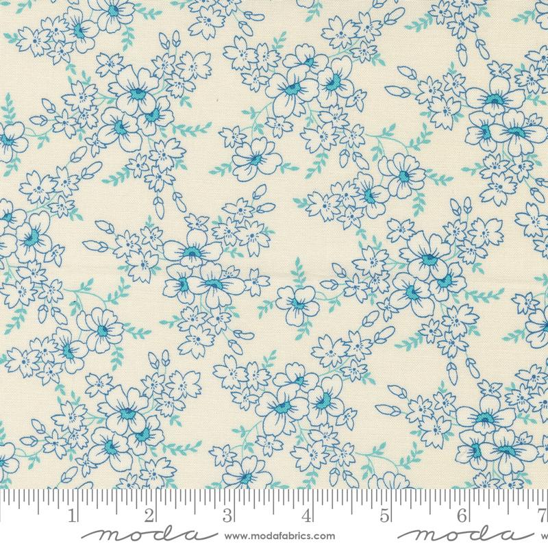 Time And Again Floral - Flour - Quilt Fabric