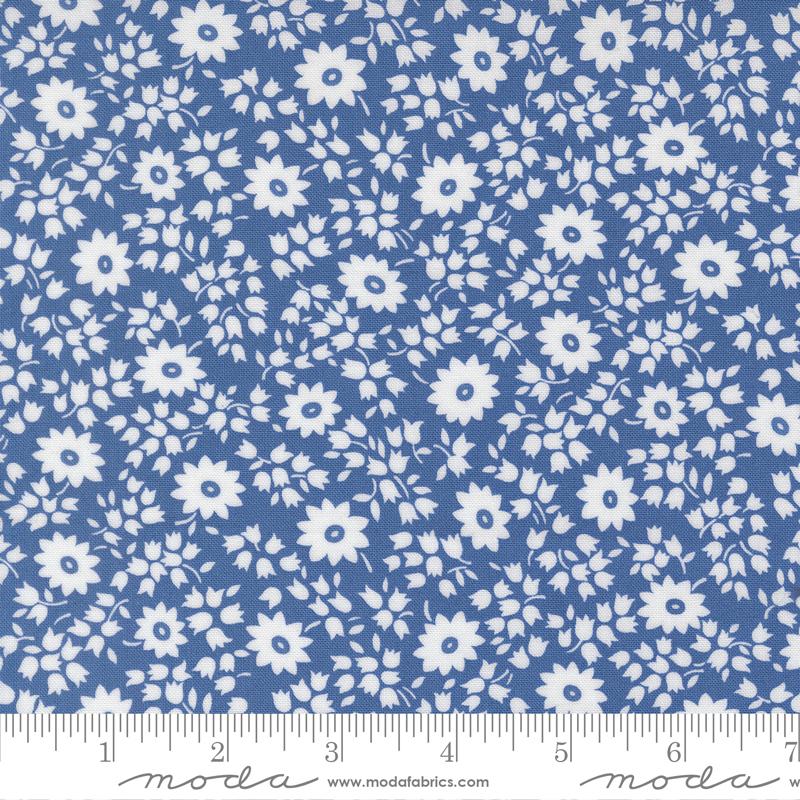 30s Playtime 2025 Posy Bluebell - Quilt Fabric