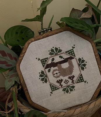 Quirky Quaker Sloth - Cross Stitch Pattern