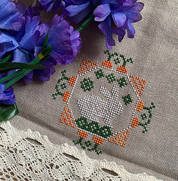 Quirky Quaker Bunny - Cross Stitch Pattern