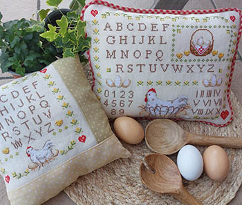 Sampler Gallina A Pois - Cross Stitch Pattern
