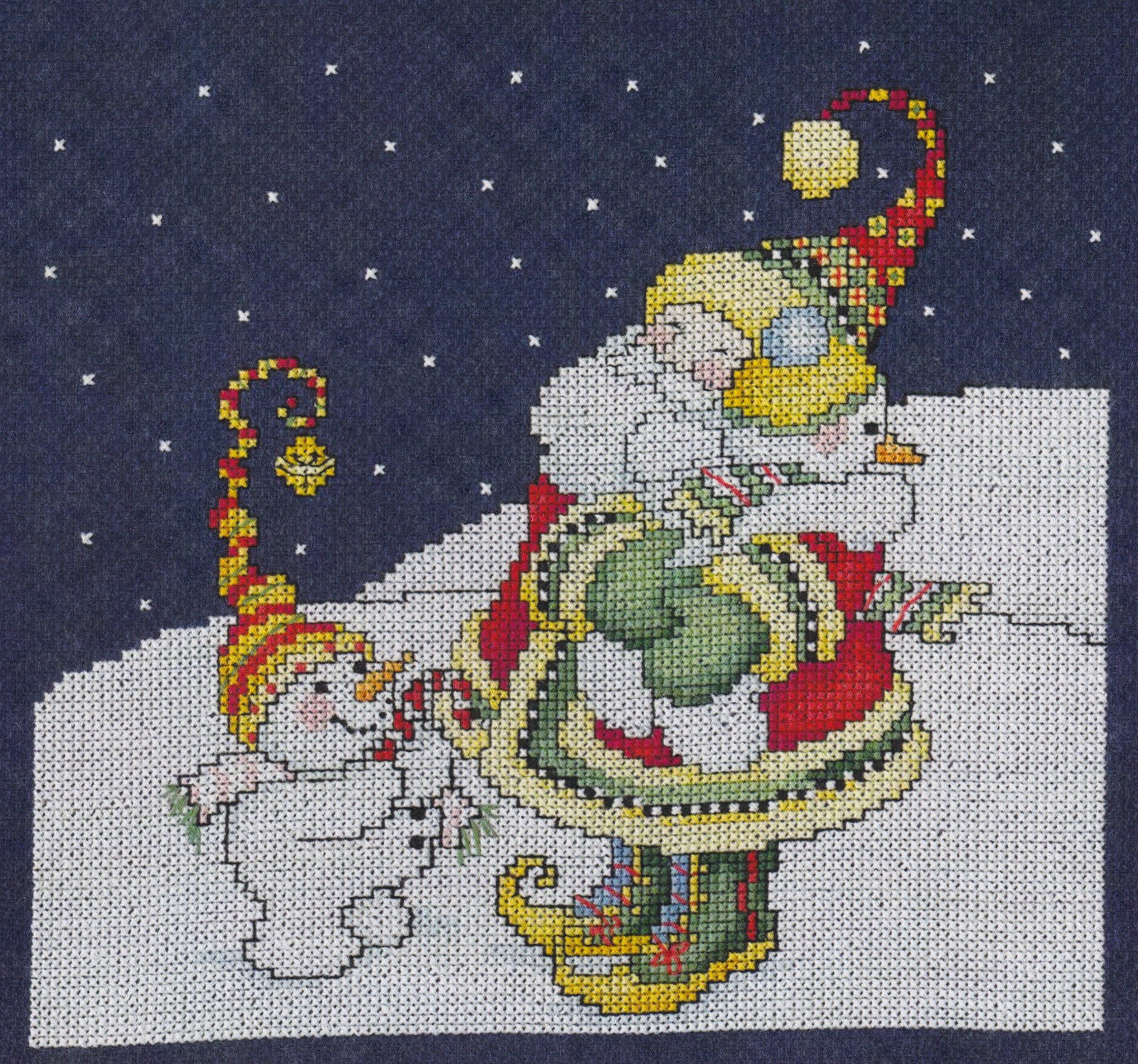 December Hugs - Christmas Cross Stitch Pattern