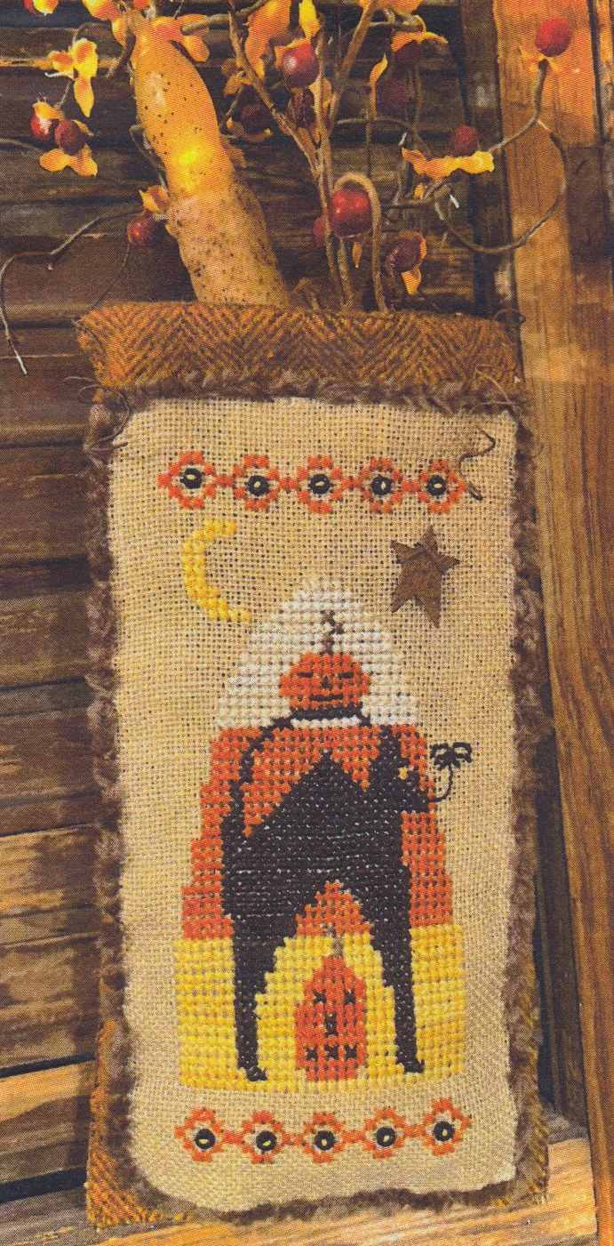 Candy Corn & Friends Hanging Pouch - Halloween Pattern