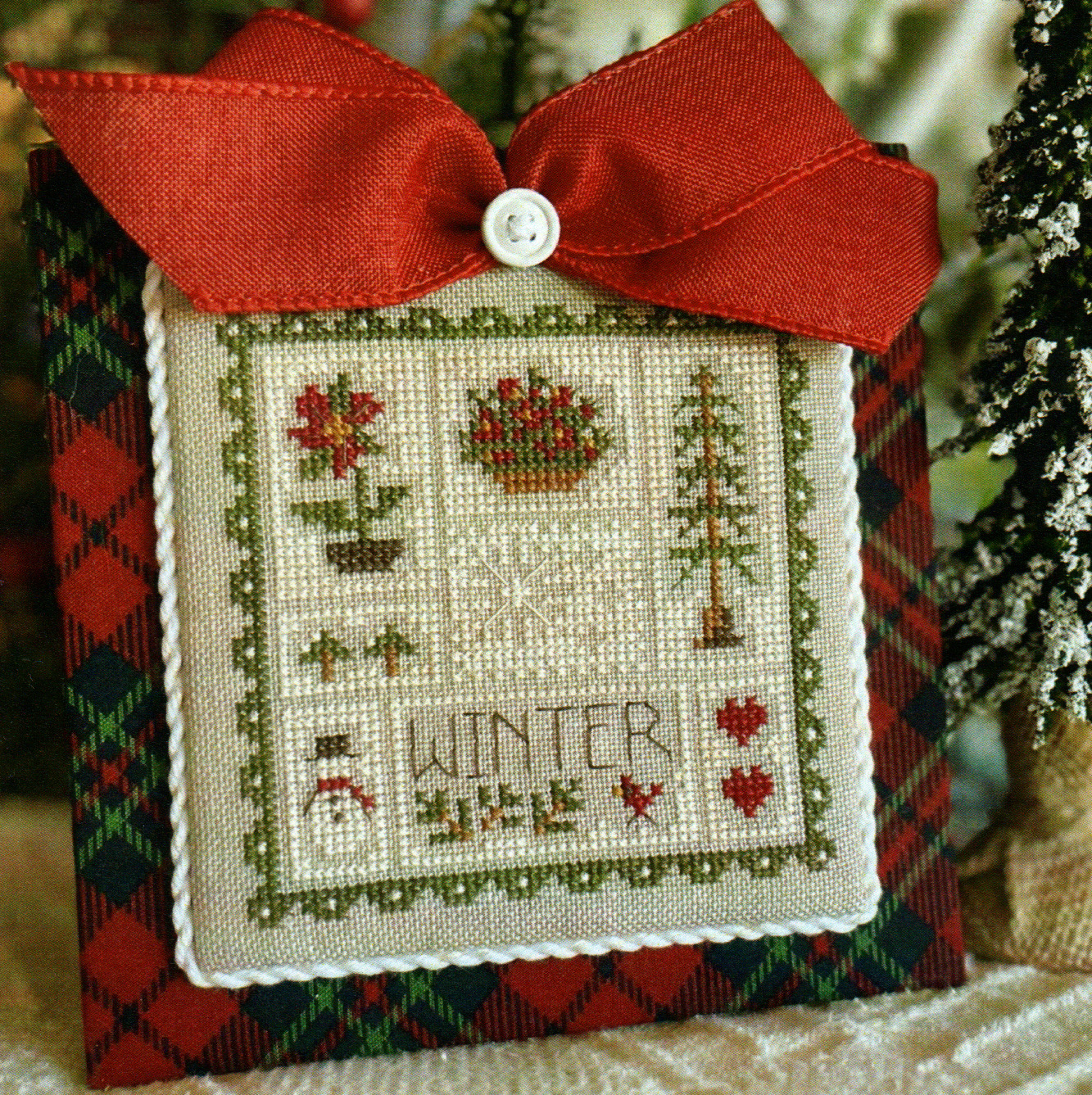 Bits And Pieces Of Winter - Christmas Cross Stitch Pattern