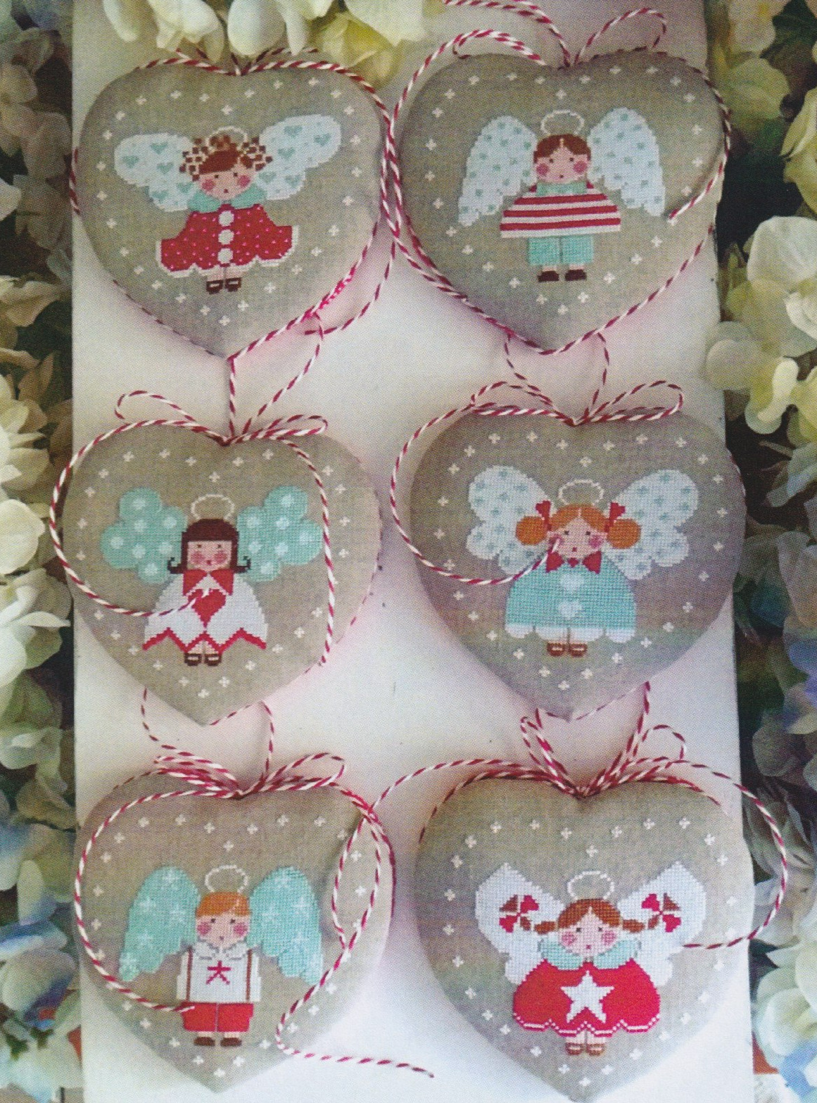Cuore D'Angelo - Christmas Ornament Cross Stitch Pattern