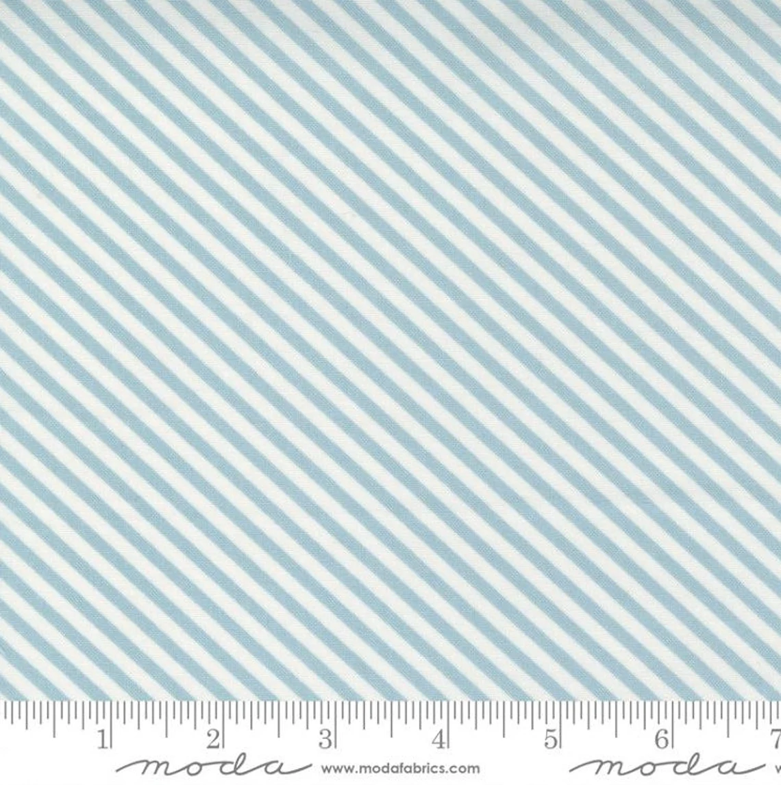Make Time Bluebell - Stitching Bias - Quilt Fabric