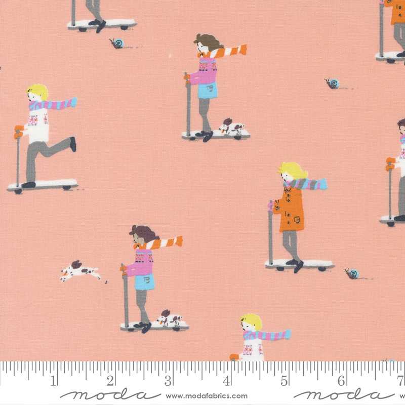 Pips Scoot Peach - Quilt Fabric