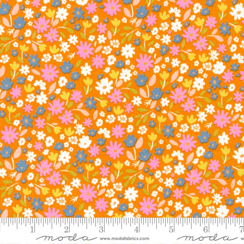 Marigold Summer Sunshine - Small Floral - Quilt Fabric
