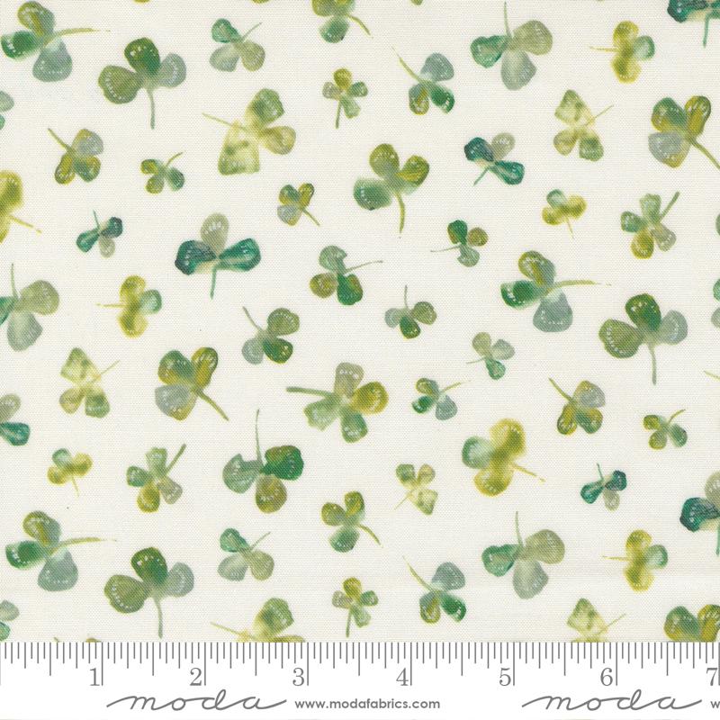 Sweet Cecily Clovers Lily - Quilt Fabric