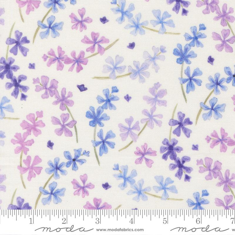 Delphinium Lilac Snowdrop - Quilt Fabric