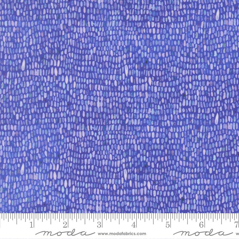 Delphinium Dots Agapanthus - Quilt Fabric