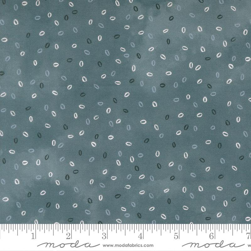 Flutterby Leaf Common Blue - Quilt Fabric, zoomed in. Select this picture to zoom back out.
