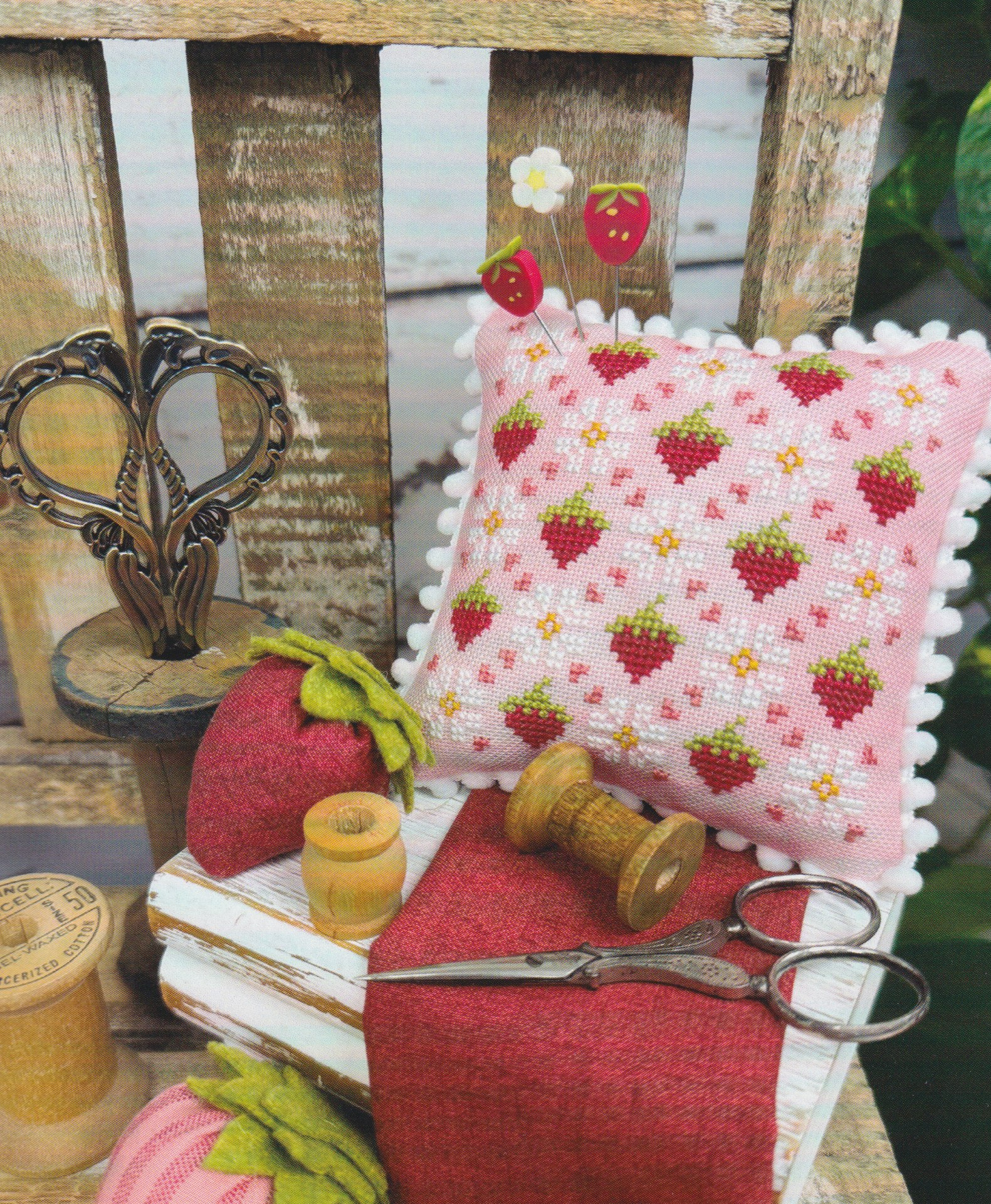Strawberry Quilt - Cross Stitch Pattern