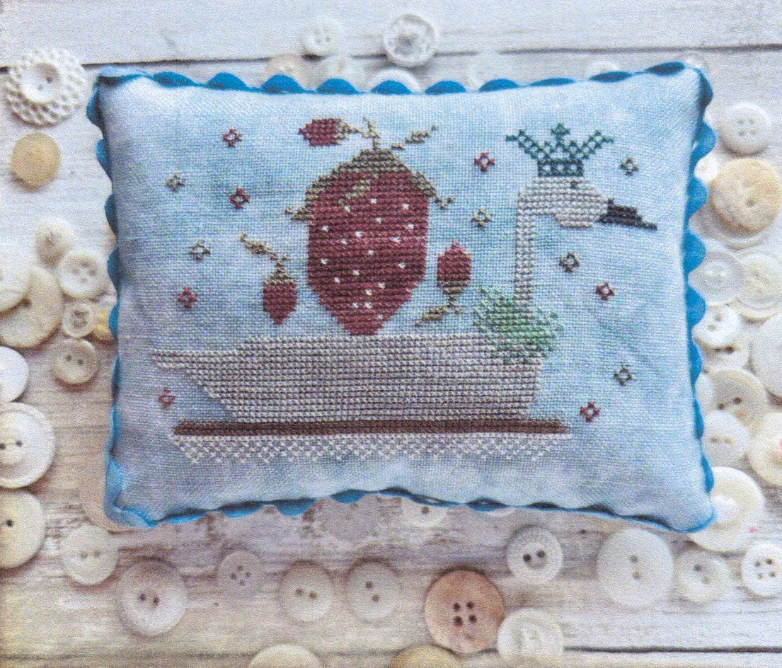 Strawberry Swan - Cross Stitch Pattern