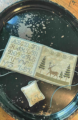 Winter Stag Needlebook - Cross Stitch Pattern