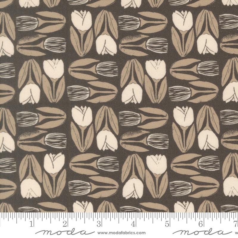 Imprint Flower Market Iron - Quilt Fabric
