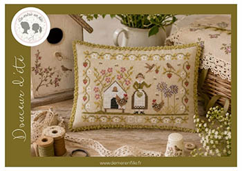 Douceur D'Ete - Cross Stitch Pattern, zoomed in. Select this picture to zoom back out.