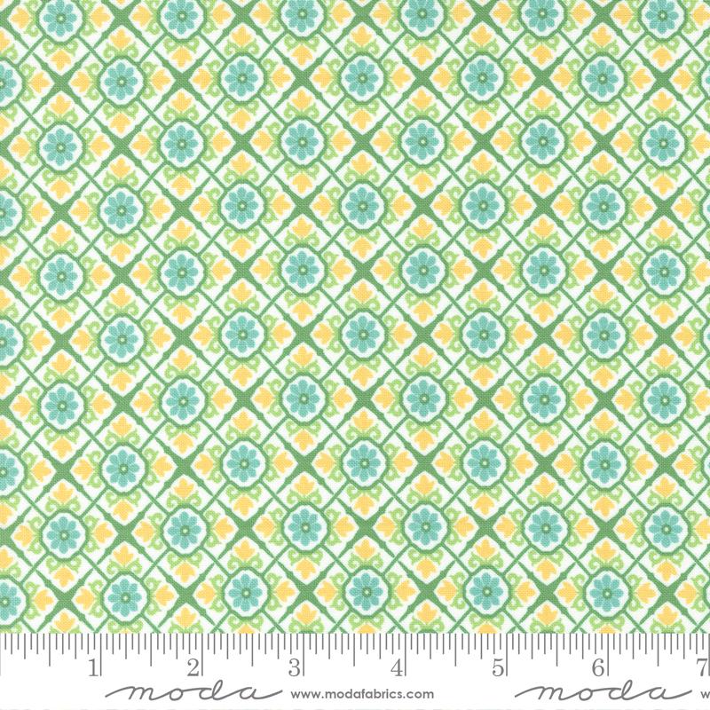 Sunflowers My Heart Shamrock - Quilt Fabric
