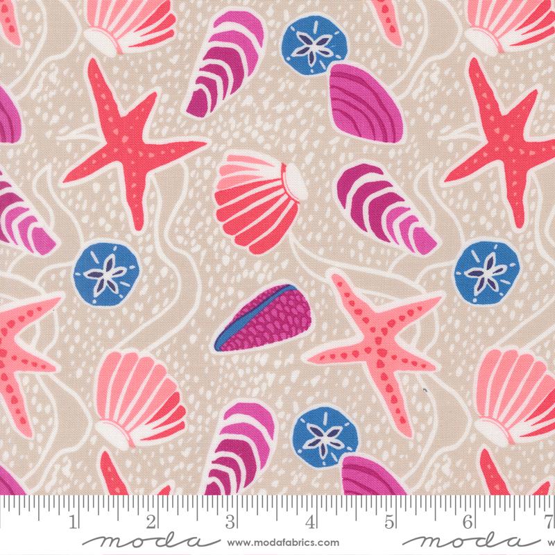 Reef Sea Shells Sand - Quilt Fabric