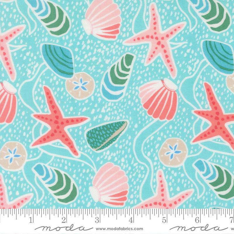 Reef Sea Shells Surf - Quilt Fabric