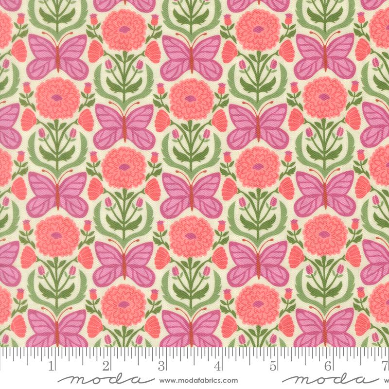 Floriori Mariposa Lilac - Quilt Fabric, zoomed in. Select this picture to zoom back out.