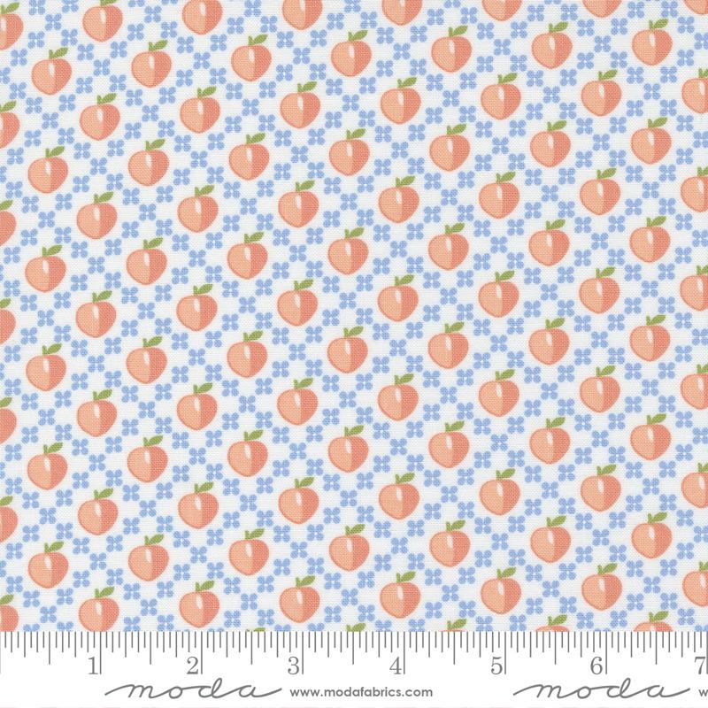 Peachy Keen Off White - Peaches Novelty Peaches - Fabric