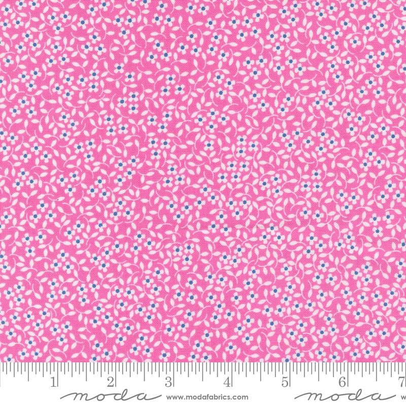 Cali And Co Carnation - Quilt Fabric