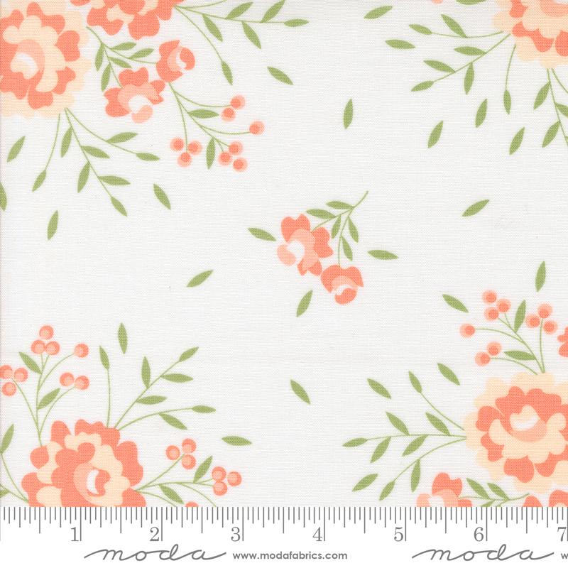 Abloom Roses - Cloud - Quilt Fabric