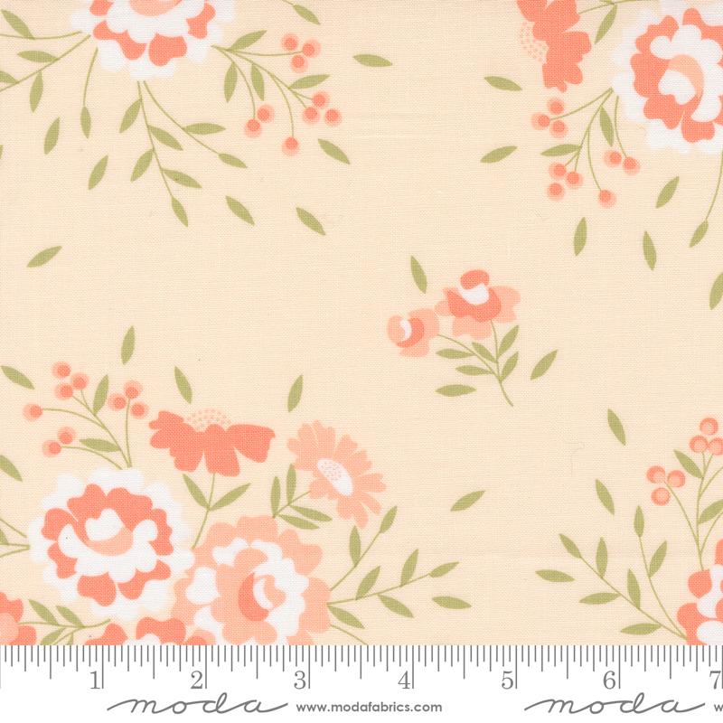 Abloom Roses - Pale Pink - Quilt Fabric