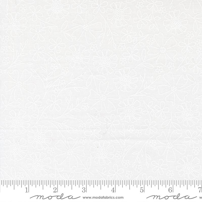 In The Garden Sketch Off White White - Quilt Fabric