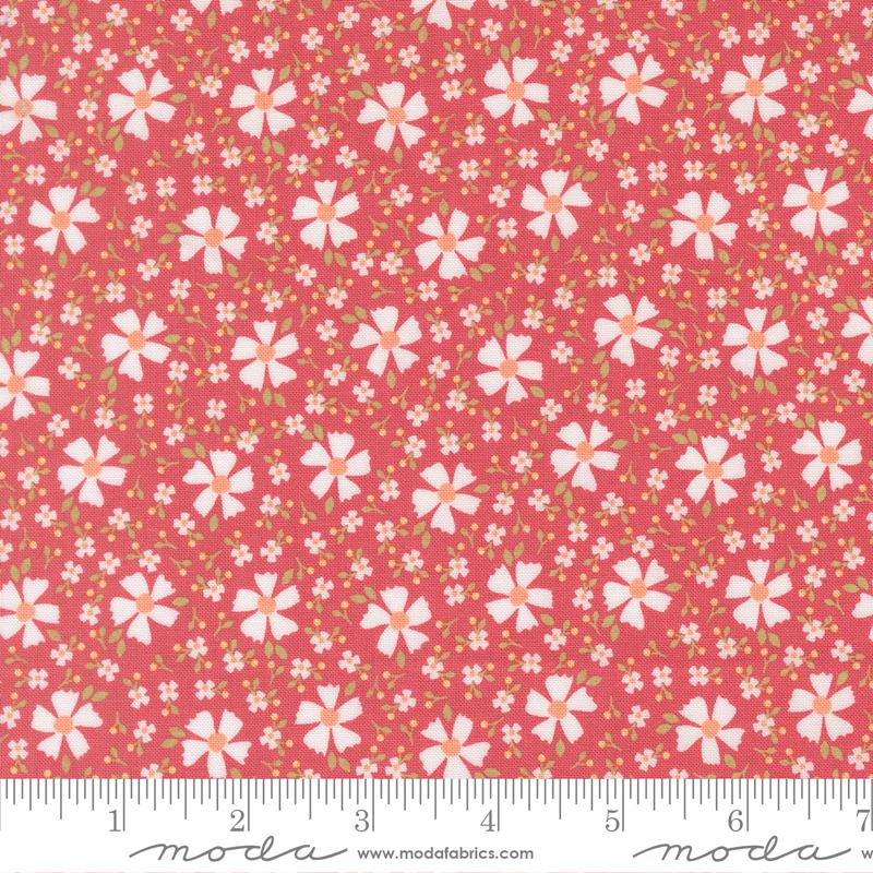 In The Garden Blossom Strawberry - Quilt Fabric