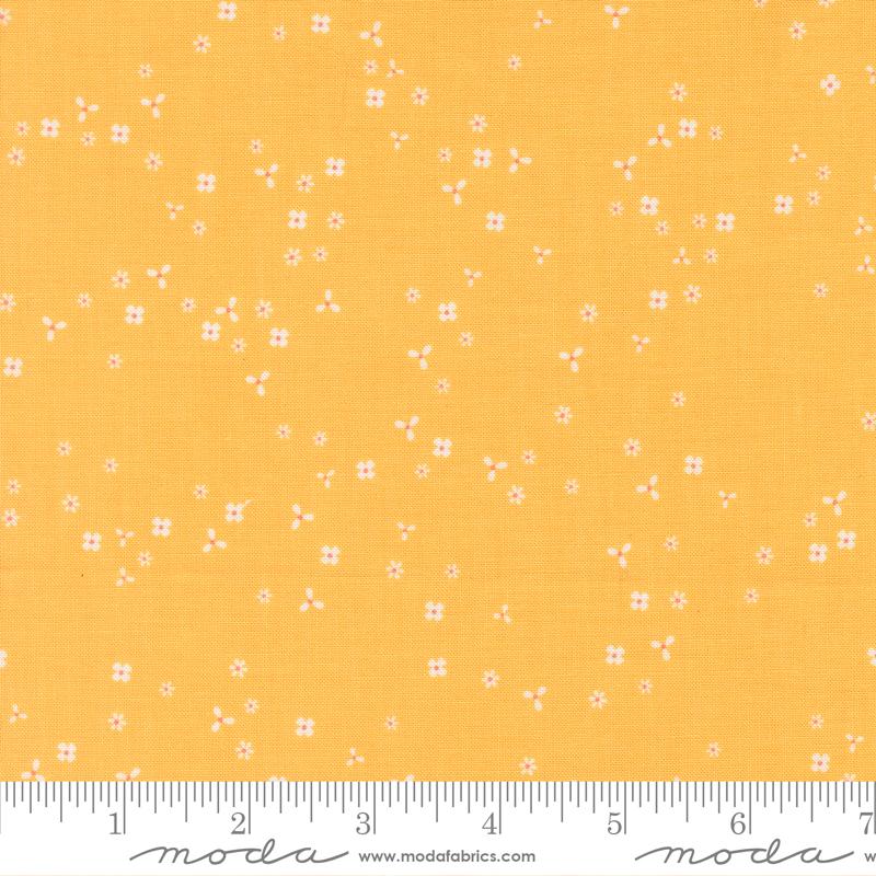 In The Garden Flutter Goldenrod - Quilt Fabric