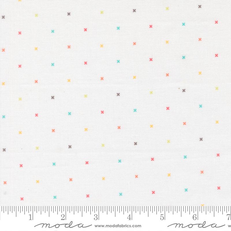 In The Garden Dots Off White - Quilt Fabric